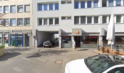 Herr Manfred Hassler
