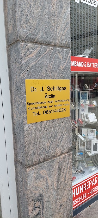 Janine Karier-Schiltges Fachärztin f. Allgemeinmedizin