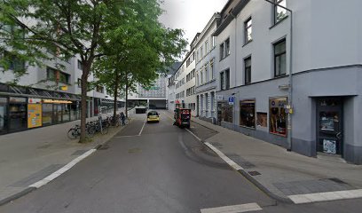 Hausarzt Javad Rahmanzadeh - Facharzt Allgemeinmedizin und Allgemeinchirurgie